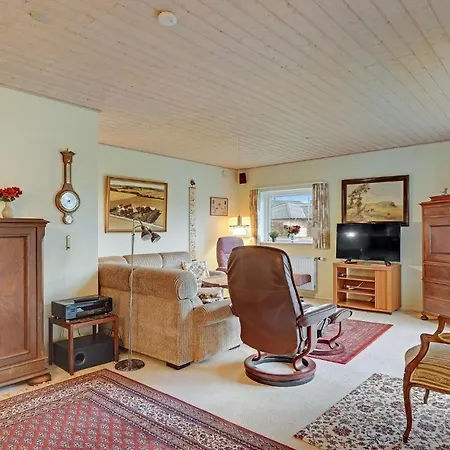 Beautiful In With Wifi And 3 Bedrooms * Oure