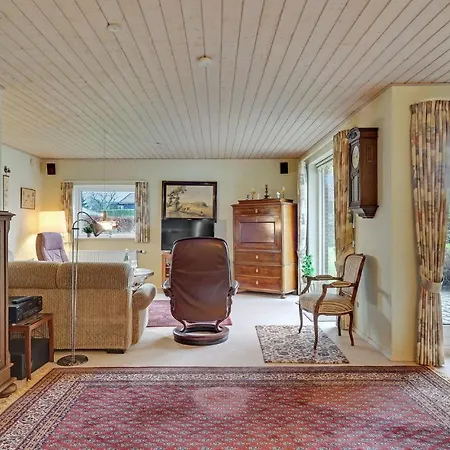Beautiful In With Wifi And 3 Bedrooms *